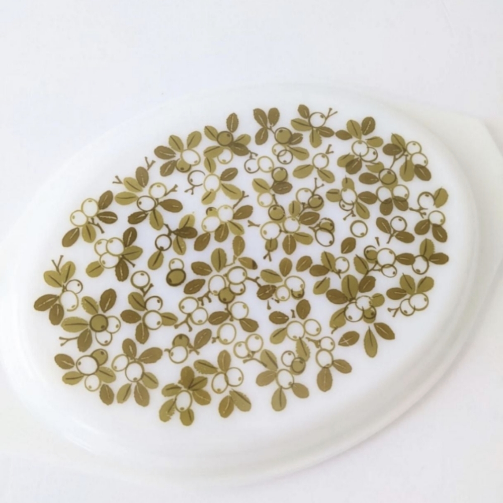 Pyrex Oval Casserole Replacement Lid Green Olives Vintage Milk Glass